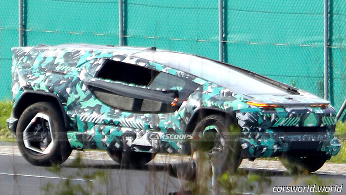 Questa auto elettrica a forma di cuneo è il SUV più strano che vedrai quest’anno | Carscoops